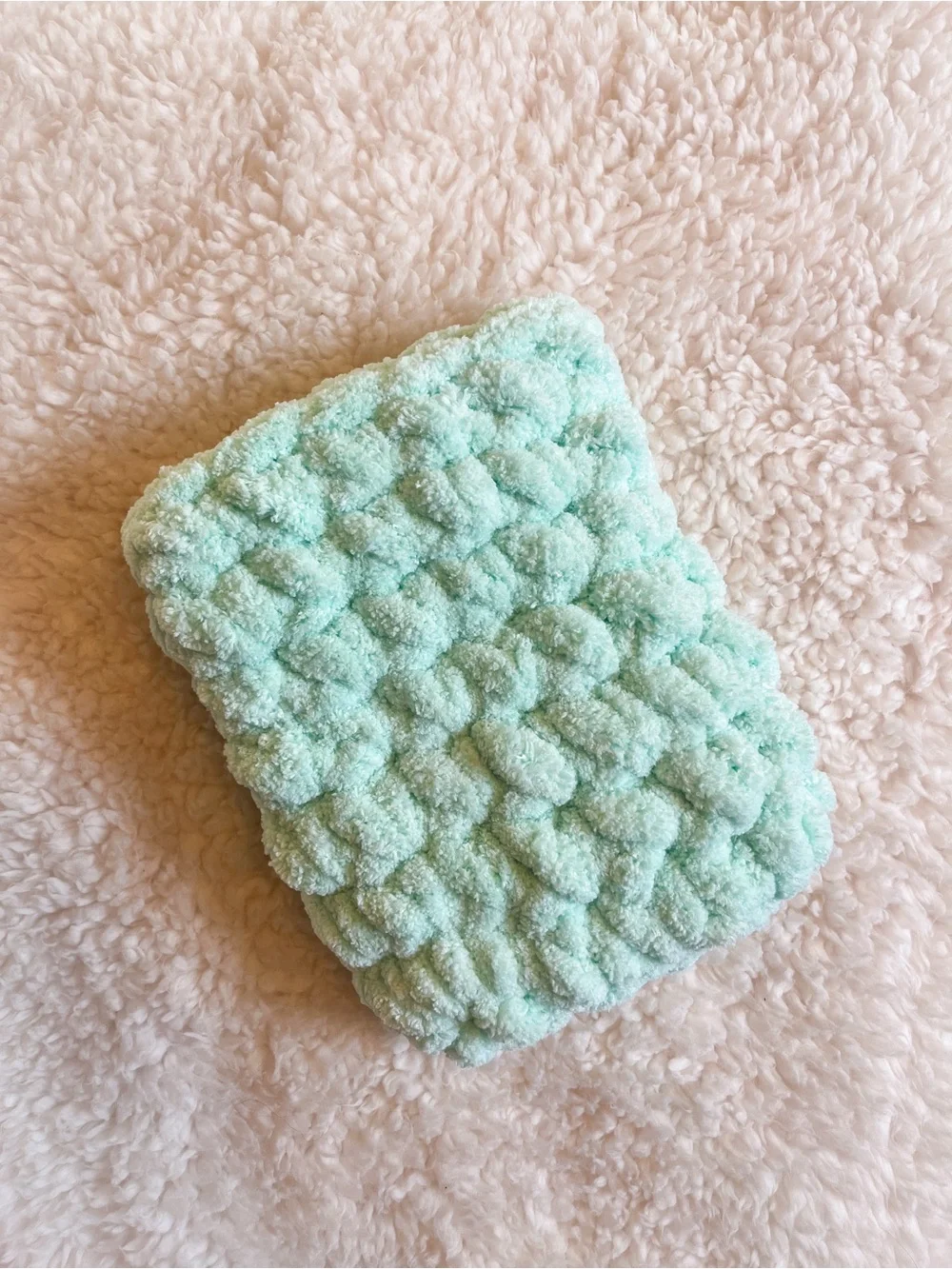 Handmade Chunky Knit Mint Kindle Case